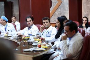 جلسه کمیته مورتالیتی مورخ اول مرداد ماه سال جاری  در مرکز قلب و عروق شهیدرجایی: عکس شماره 2 / 11